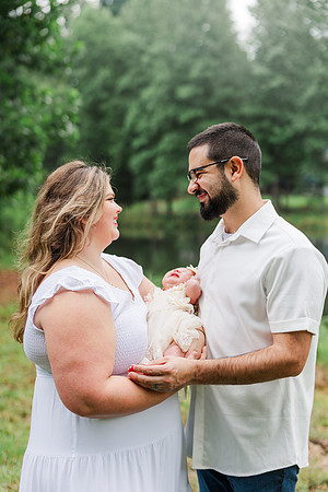 Jennifer B. Photography-Autumn's Newborn2025-0034