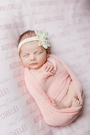 Jennifer B. Photography-Autumn's Newborn2025-0111