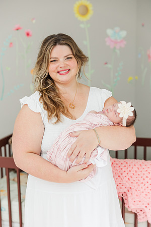 Jennifer B. Photography-Autumn's Newborn2025-0144